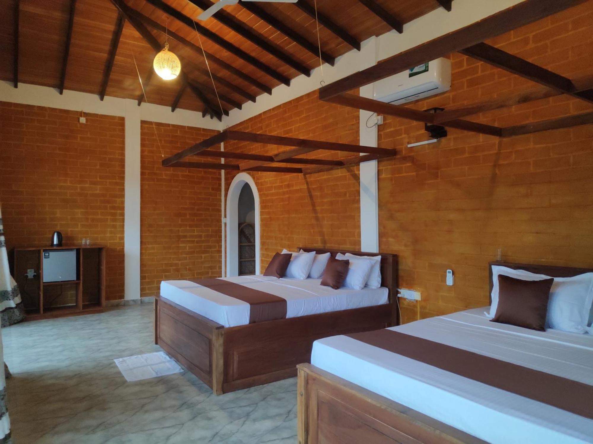 Pinnacle Pearl Hiriketiya Dikwella Exterior foto